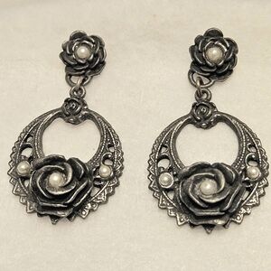 Vintage Style Silver-Tone Rose and Faux Pearl Drop Earrings